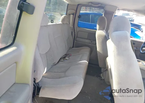 2005 Chevrolet Silverado K1500 из США, поврежденный, VIN 1GCEK19TX5E179015